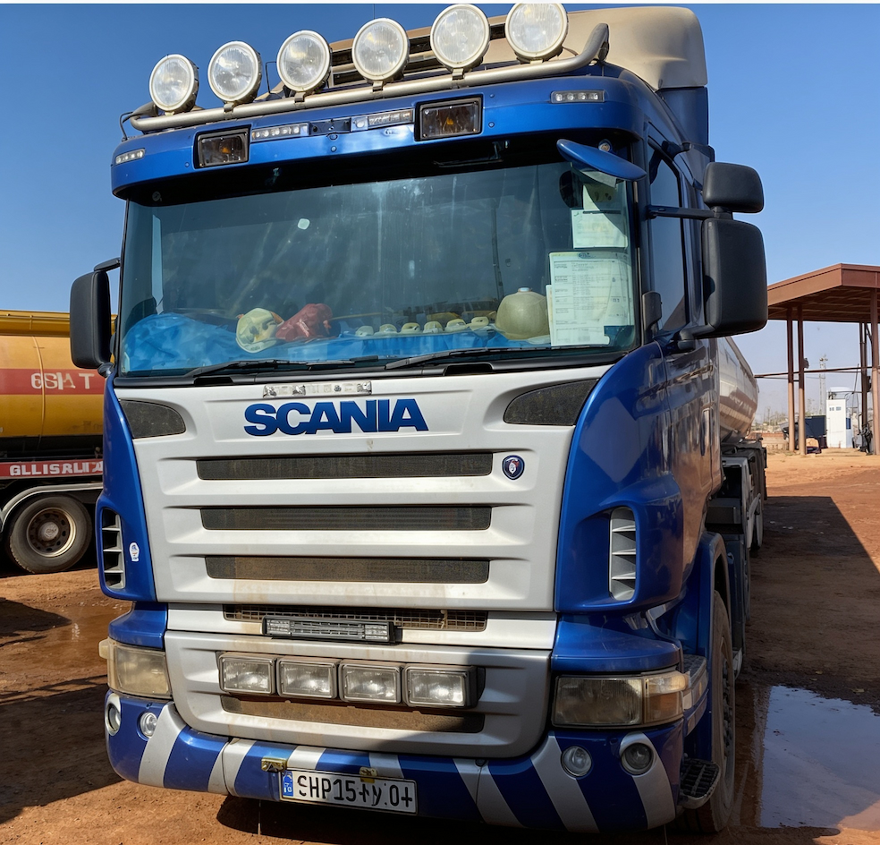 Volvo FH tanker